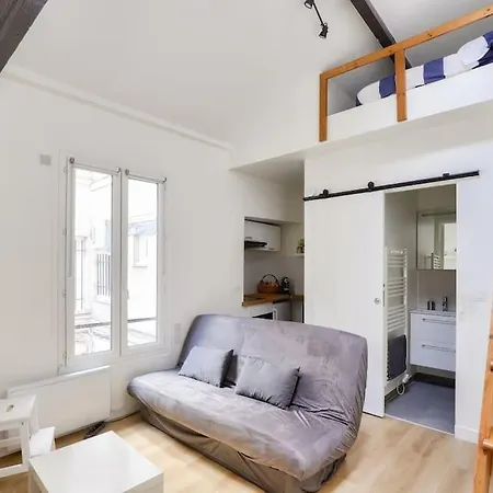 Apartment Studio Lumineux Proche De La Place D'italie